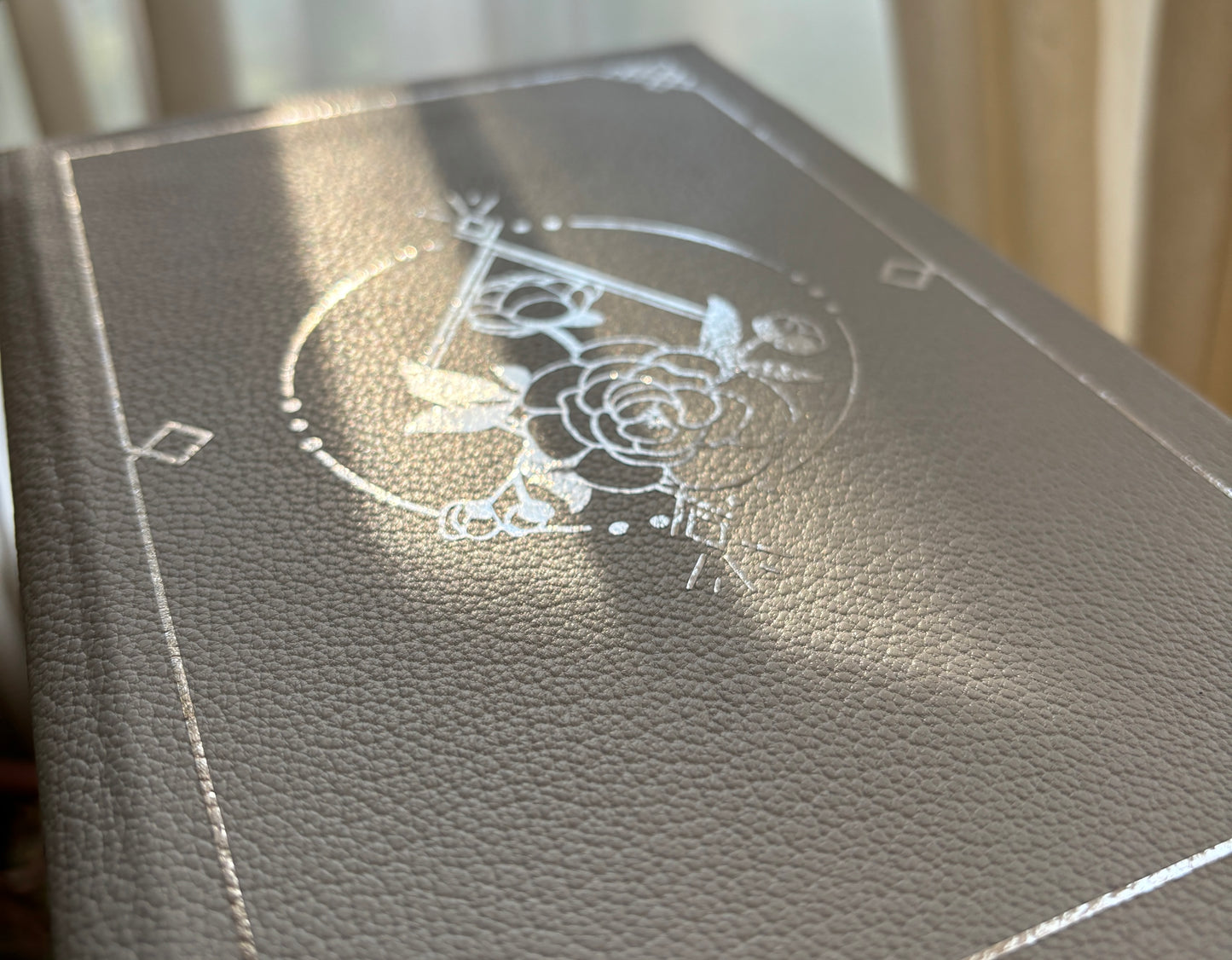 The Bridgerton Series by Julia Quinn - Leatherbound Pastel Rainbow Collector's Editions